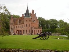 Замок Эгесков на острове Фюн - одно из самых волшебных мест Датского королевства.